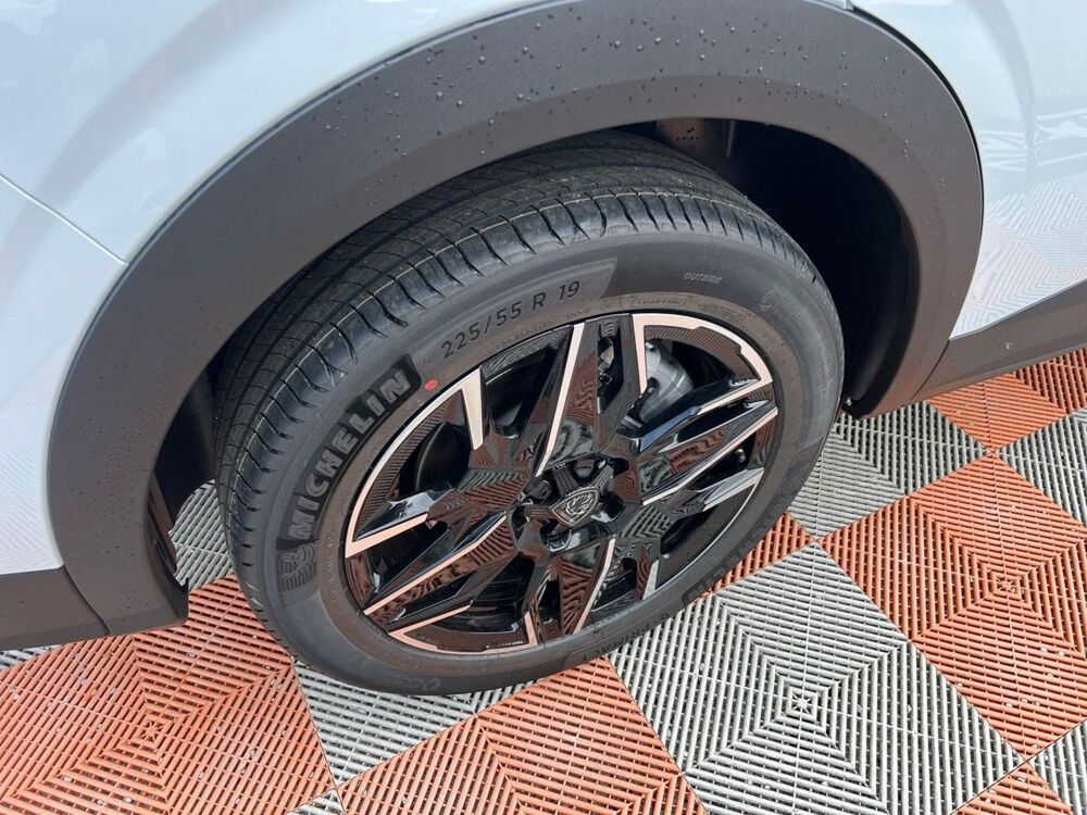5008 Hybrid 145 e-DCS6 GT Pack 360&Acirc;&deg; Vision & Drive Assist Plus 2026 occasion 81380 Lescure-d'Albigeois