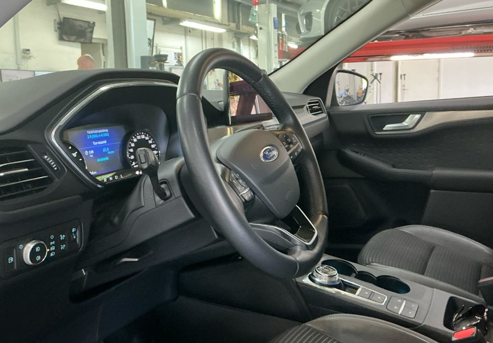 Kuga 2.5 Duratec 225 PHEV Titanium Powershift 2020 occasion 69780 Mions