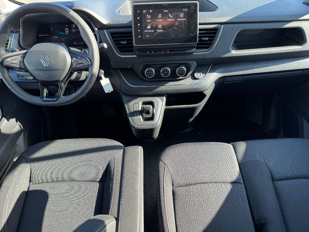 Trafic CA L2H1 3T BLUE DCI 150 BVA9 GSR2 RED EDITION 6PL 2025 occasion 38150 Chanas