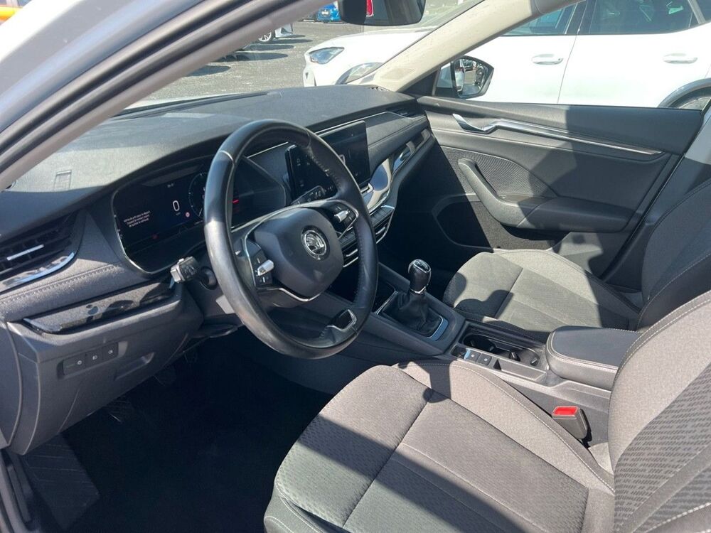 Octavia 2.0 TDI 115 BV6 SELECTION Cam&Atilde;&copy;ra JA 17' 2023 occasion 81380 Lescure-d'Albigeois