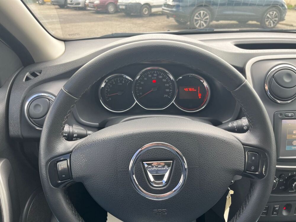 Sandero Stepway dCi 90ch eco2 2016 occasion 07430 Saint-Cyr