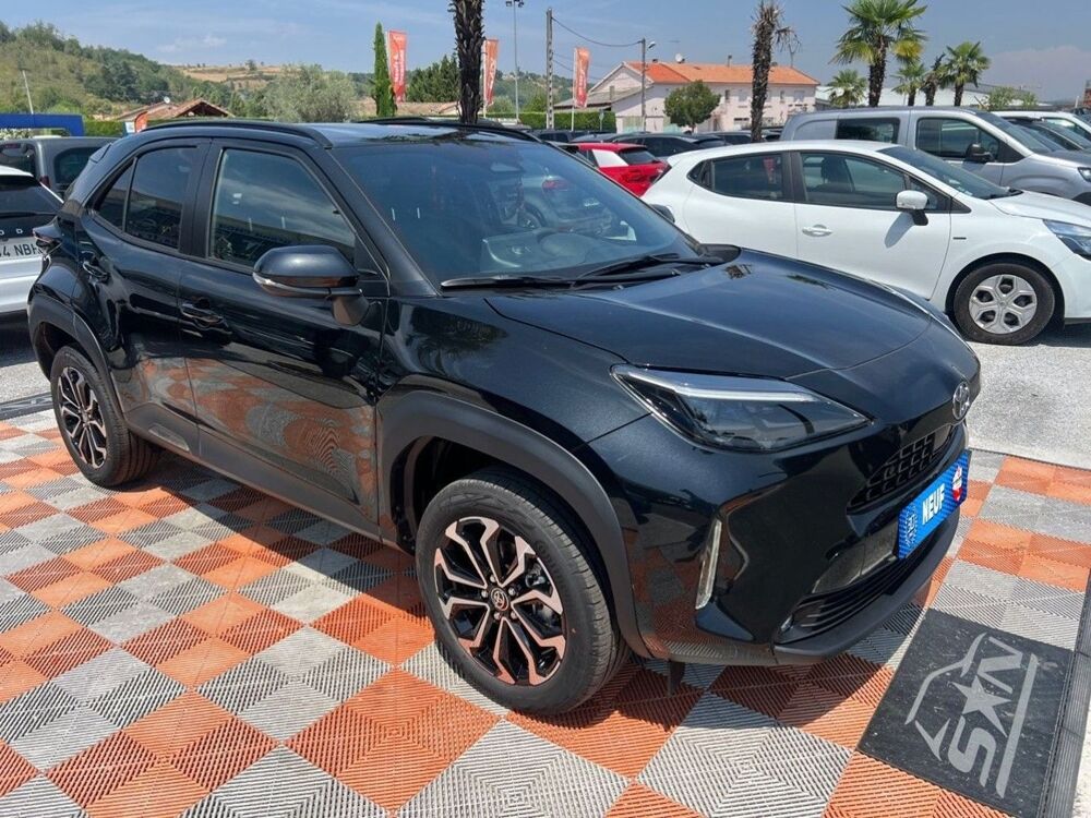 Yaris Cross 1.5 HYBRIDE 130 2WD DESIGN BUSINESS 2026 occasion 81380 Lescure-d'Albigeois
