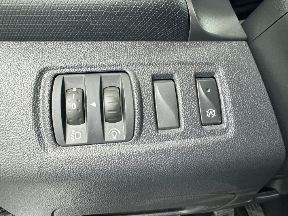 Clio IV Estate 0.9 TCe 90 zen 2020 occasion 38150 Chanas