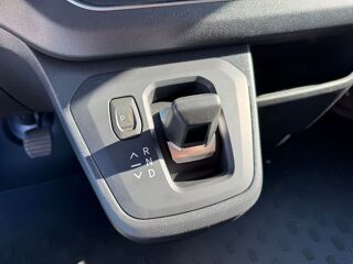 Trafic CA L2H1 3T BLUE DCI 150 BVA9 GSR2 RED EDITION 6PL 2025 occasion 38150 Chanas
