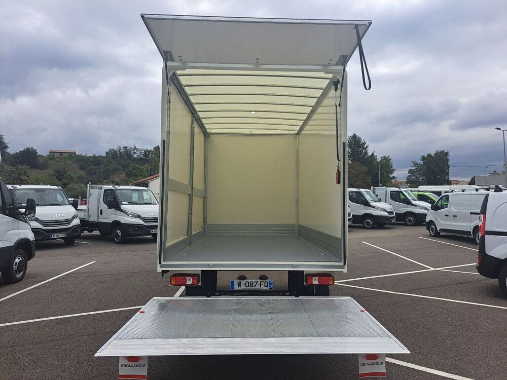 Daily 35C18 180CV 3L MIXTE 2026 occasion 38150 Chanas