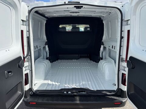 Trafic CA L2H1 3T BLUE DCI 150 BVA9 GSR2 RED EDITION 6PL 2025 occasion 69780 Mions