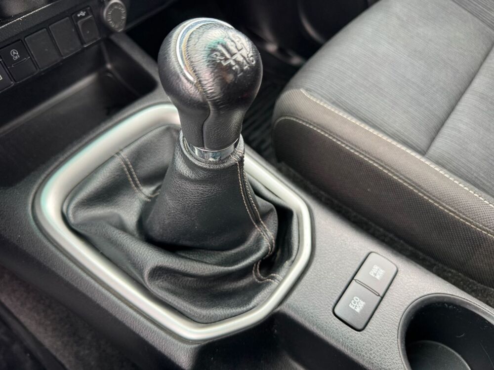 Hilux 2.4 D-4D X-TRA 150 Legende Benne 4WD 2021 occasion 38150 Chanas