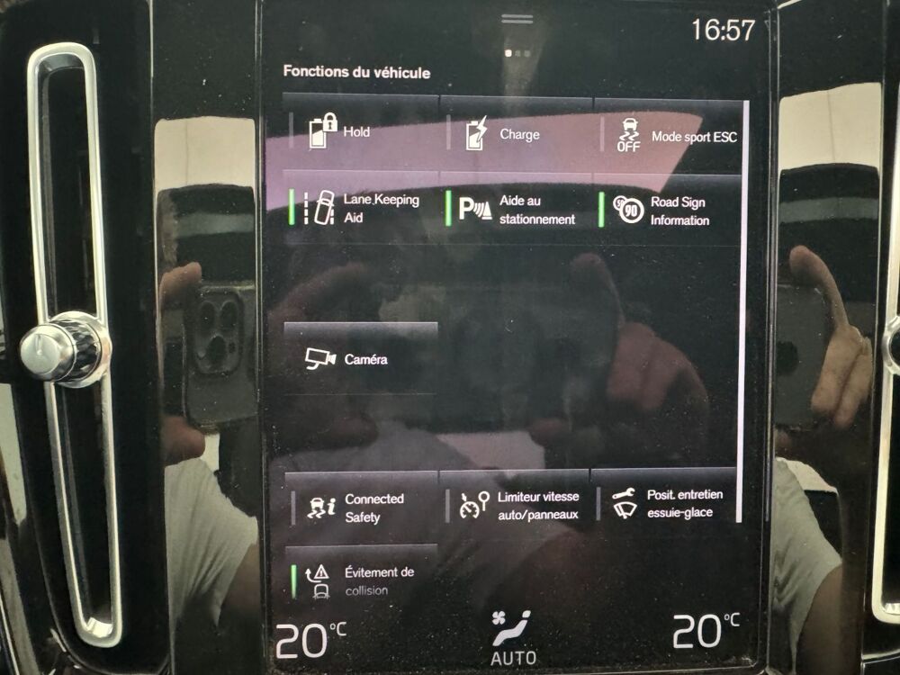 XC40 T5 Recharge 180+82 R-Design DCT7 2020 occasion 69780 Mions
