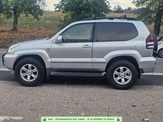 Land Cruiser KDJ125 3.0D-4D 166CH VX 3PTES BV6 2006 occasion 43290 Saint-Bonnet-le-Froid