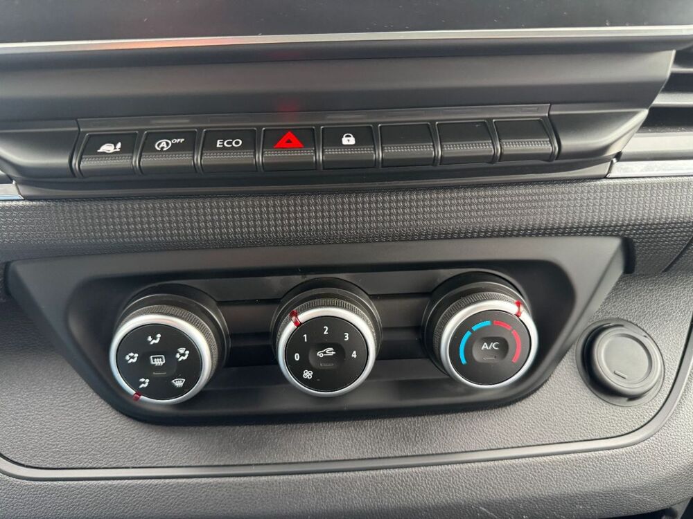 Trafic L2H1 2.0 BLUE DCI 130 GRAND CONFORT 3PL 2023 occasion 69780 Mions