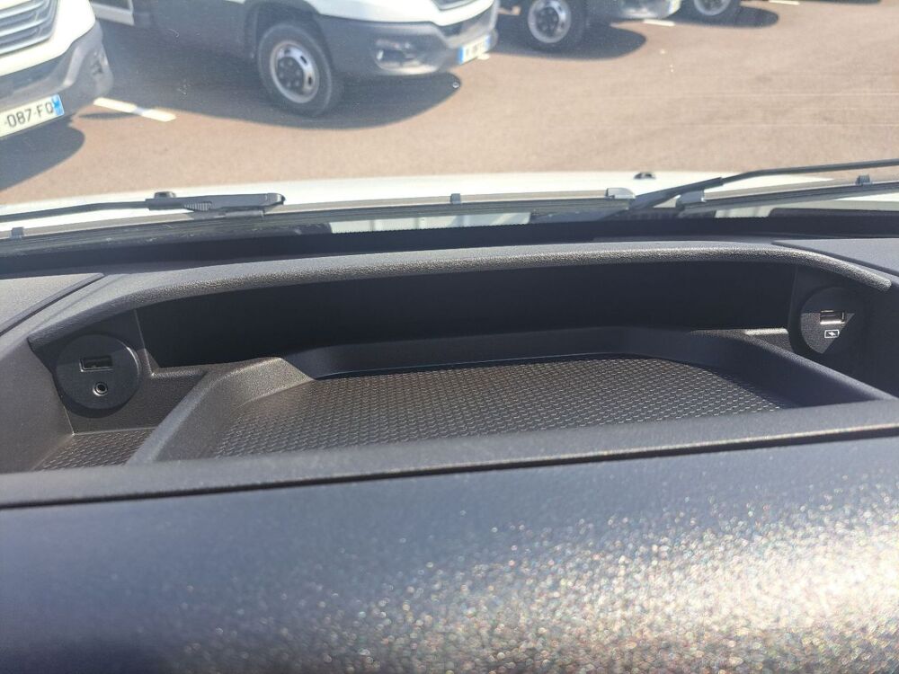 Daily 35C18 180CV 3L ALUMINIUM 3M80 2026 occasion 38150 Chanas