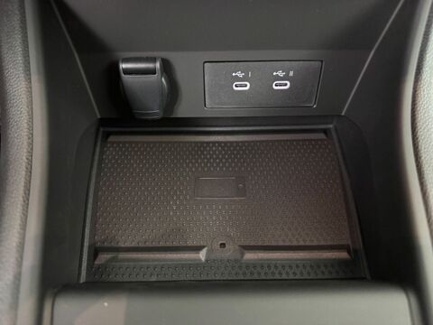 Captur E-Tech full hybrid 160 ch Techno 2026 occasion 69780 Mions