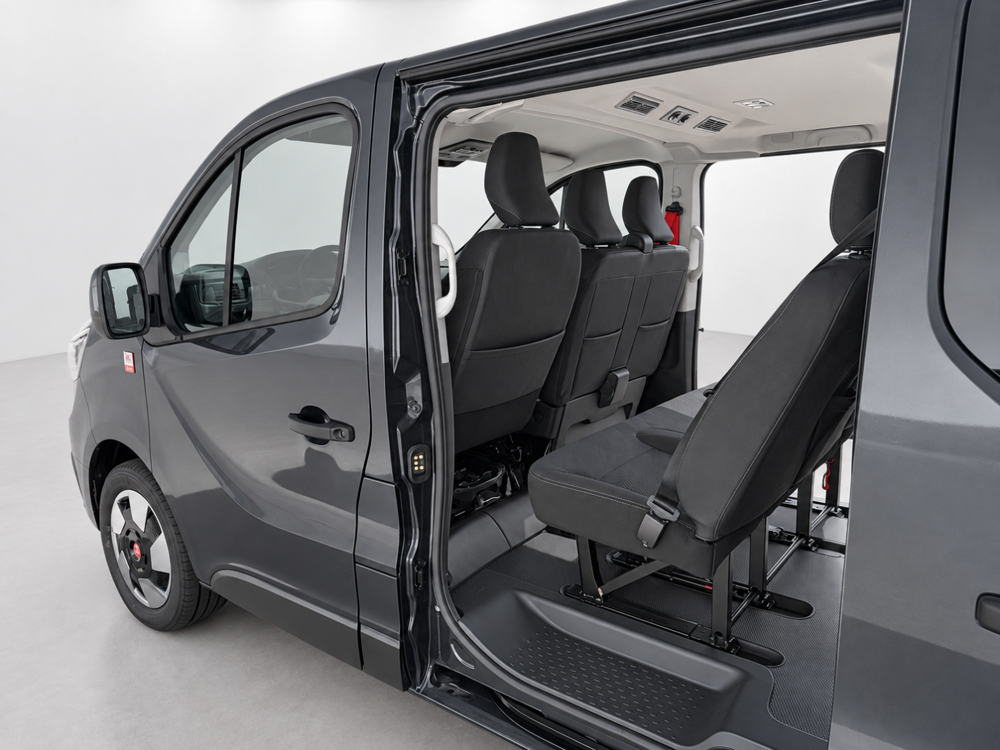 Trafic L2 Blue dCi 150 RED EDITION 9PL 2026 occasion 69780 Mions