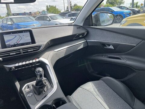 3008 1.5 BlueHDi 130 BV6 ALLURE Barres de toit 2019 occasion 81380 Lescure-d'Albigeois