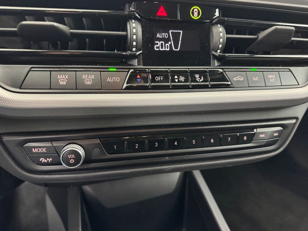 S&eacute;rie 1 116d 116 2022 occasion 38150 Chanas