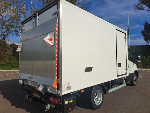 Daily 35C16 160CV 3L CAISSE HAYON 14.8M3 2026 occasion 38150 Chanas