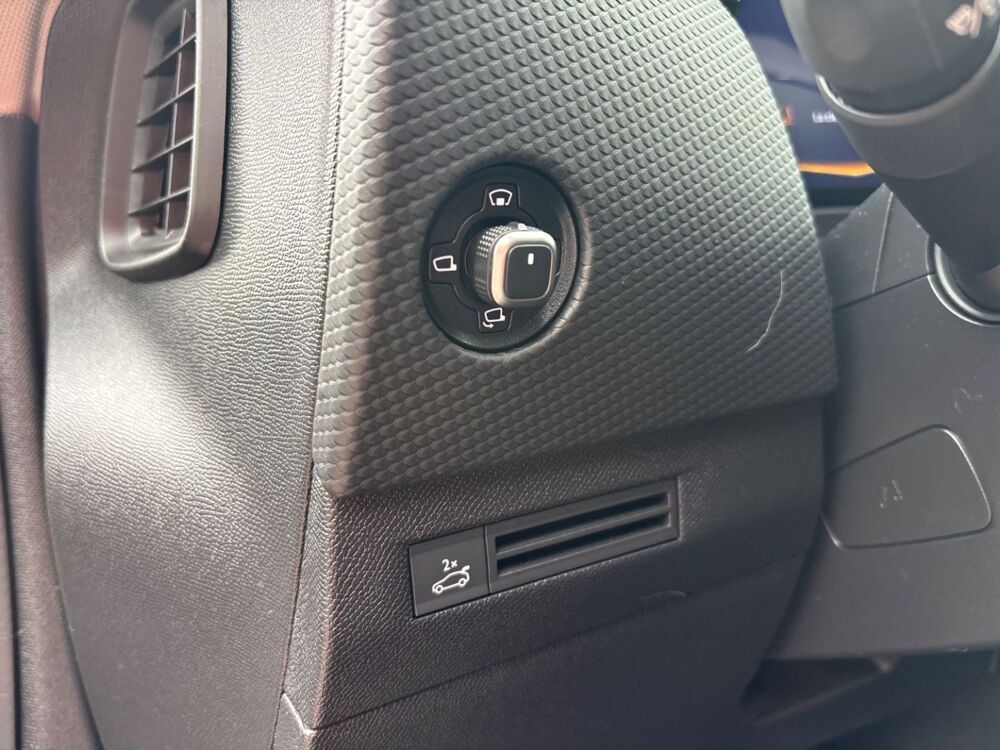 Autres Puretech 130 EAT8 RIVOLI GPS Cam&Atilde;&copy;ra 360&Acirc;&deg; Hayon 2022 occasion 81380 Lescure-d'Albigeois
