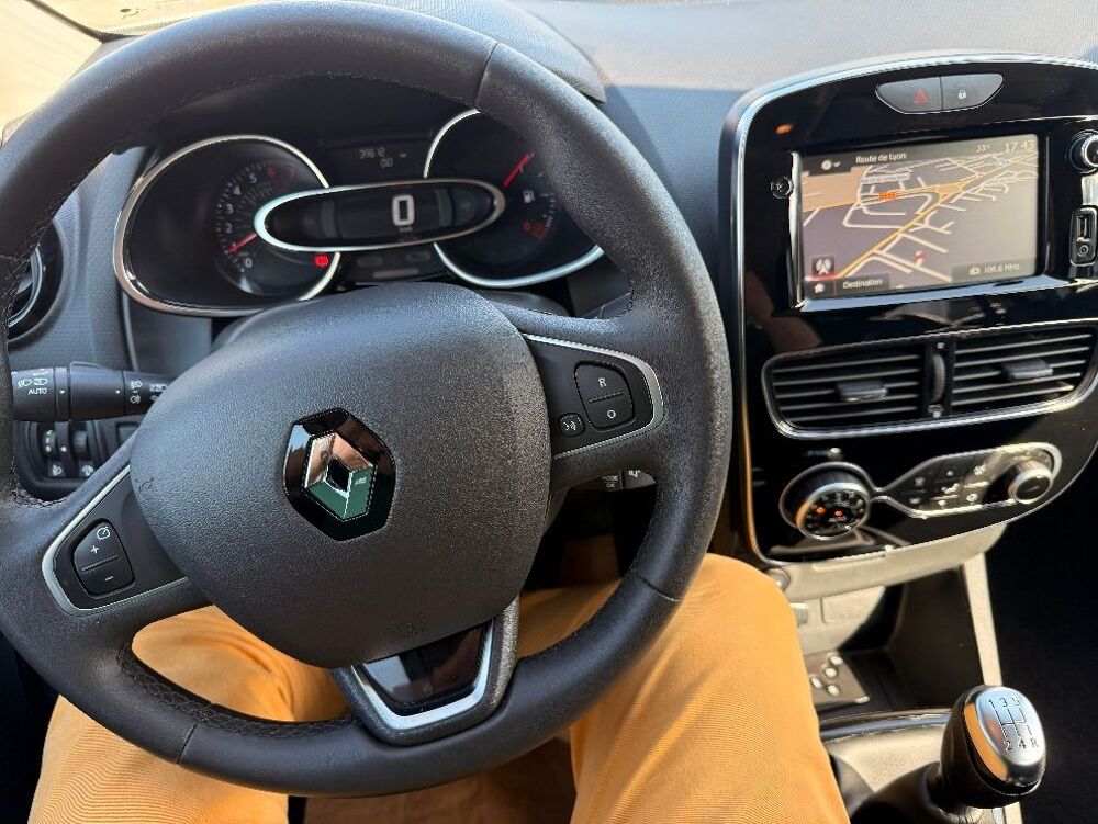 Clio IV CLIO IV BUSINESS 0.9 TCE 90CV 5P 2019 occasion 07430 Dav&eacute;zieux