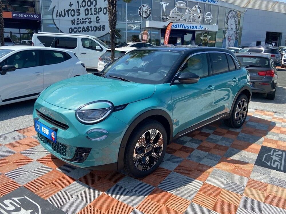 600 1.2 145 Hybrid AUTOMATIQUE LA PRIMA Toit Noir 2026 occasion 81380 Lescure-d'Albigeois