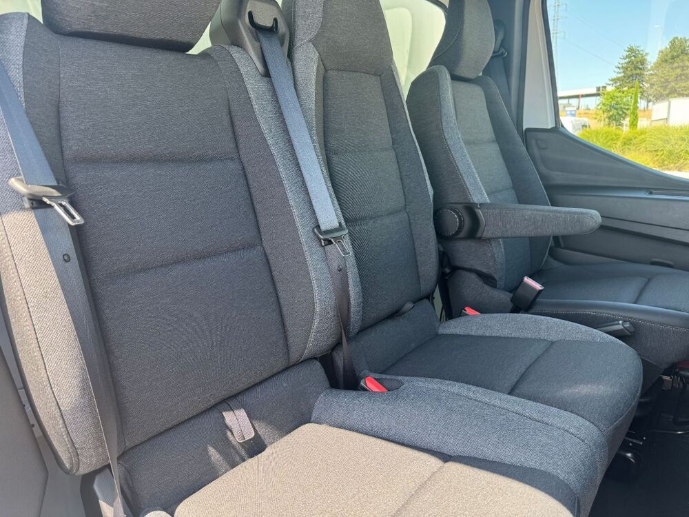 Interstar 3T5 2L 150 N-CONNECTA ROUE JUMELEE 2026 occasion 38150 Chanas