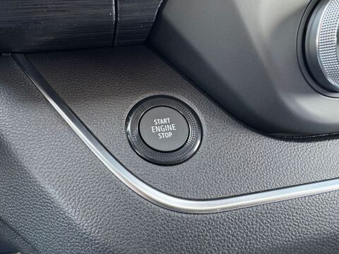 Trafic L1H1 3T BLUE DCI 170 BVA9 EXCLUSIVE 2026 occasion 69780 Mions