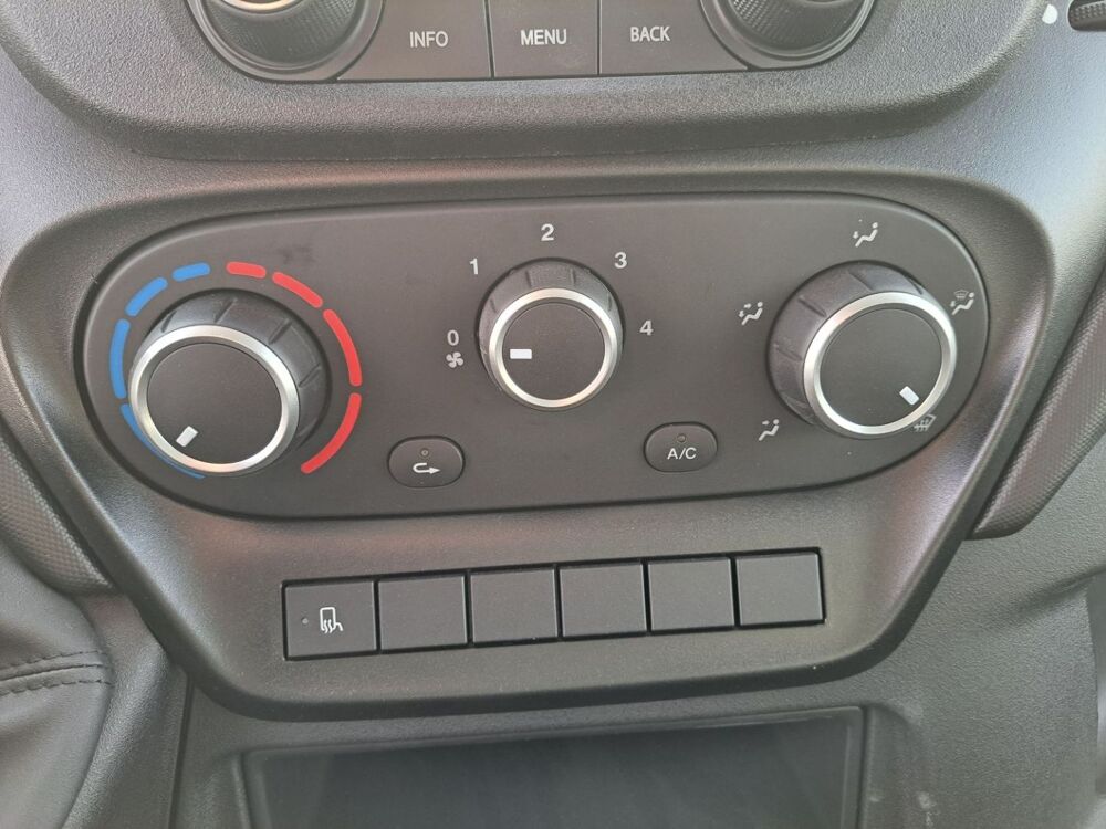 Daily 35C18 180CV 3L BETAILLERE ALUMINIUM 2026 occasion 69780 Mions
