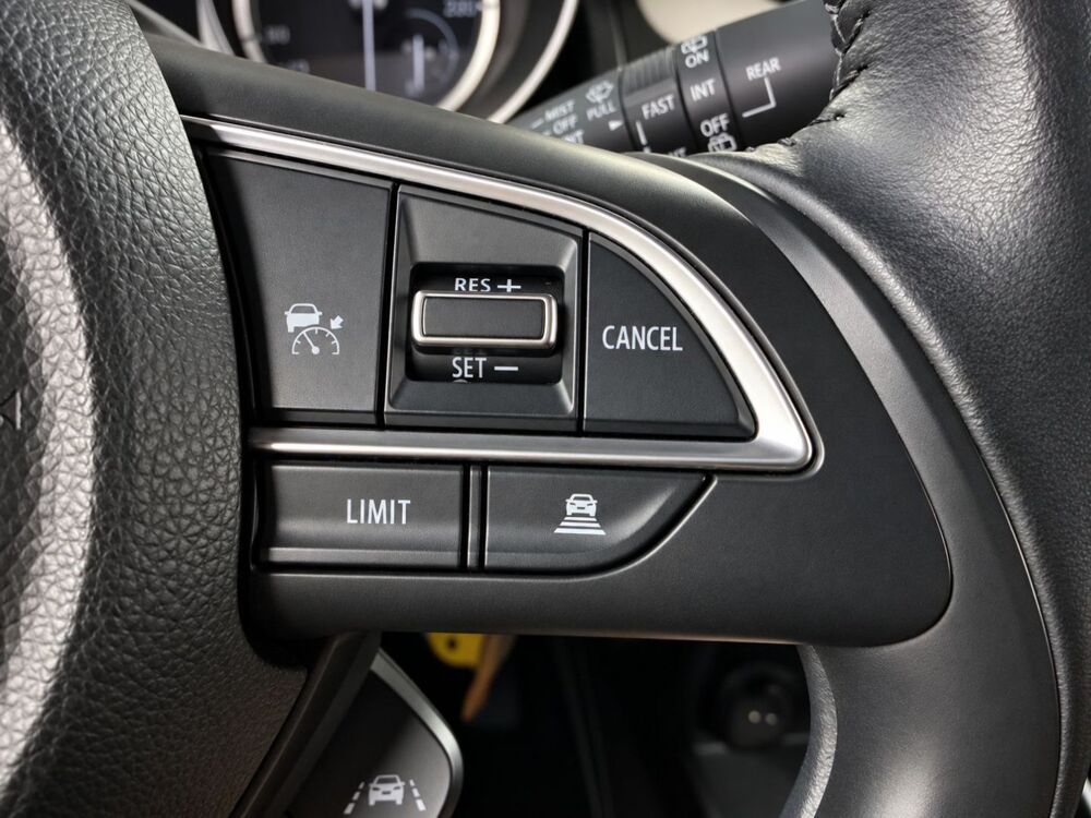 Swift 1.2 Dualjet Hybrid Privil&Atilde;&uml;ge Auto CVT 2021 occasion 38150 Chanas