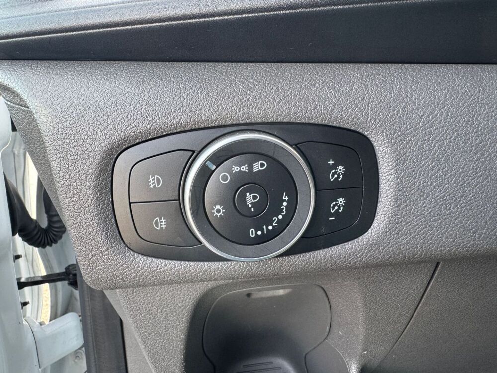 Transit Custom 300 L1H1 2.0 TDCI 130 TREND BVA 2021 occasion 69780 Mions