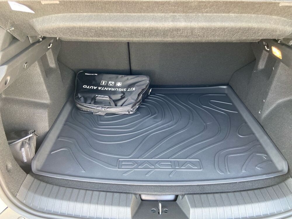 Duster HYBRID-G 150 4X4 EXTREME Pack Parking & Cold JA 18' 2026 occasion 81380 Lescure-d'Albigeois