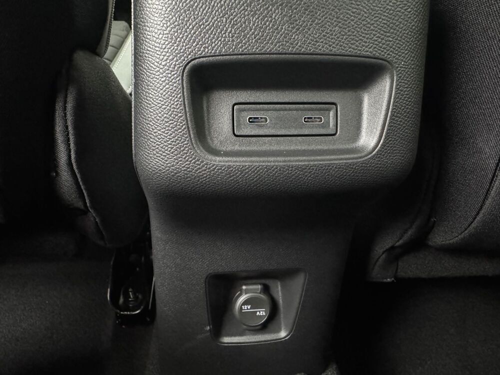 C3 Aircross 1.2 Hybride 145 Max e-DCS6 2026 occasion 38150 Chanas