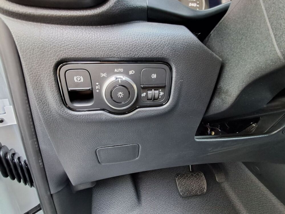 Vito 114 CDI LONG PRO 9G-TRONIC 2026 occasion 38150 Chanas