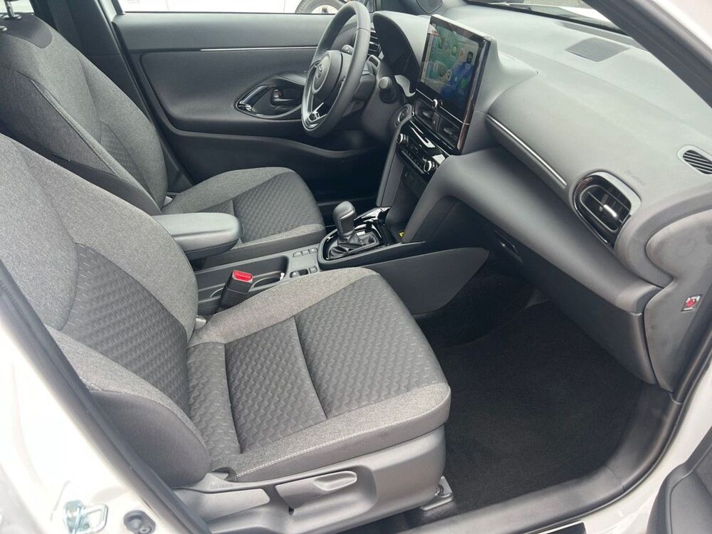 Yaris Cross 1.5 HYBRIDE 130 2WD DESIGN BUSINESS 2026 occasion 81380 Lescure-d'Albigeois