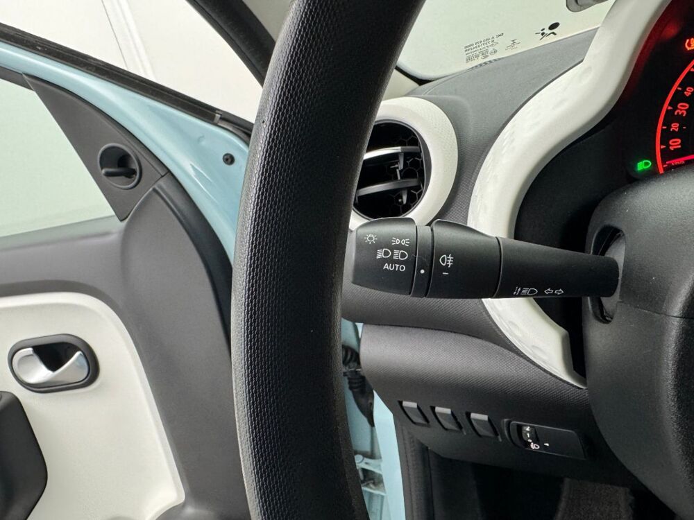 Twingo III 1.0 SCe 75 Zen 2020 occasion 69780 Mions