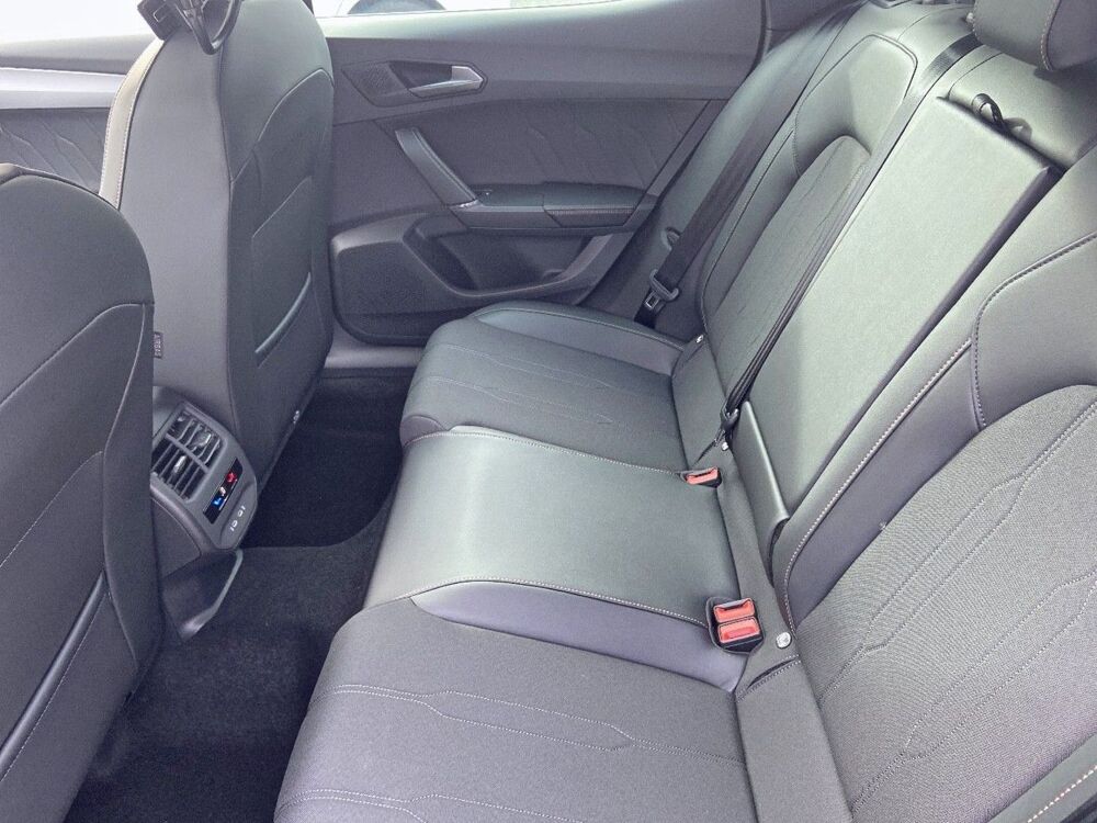 Leon 1.5 e-TSI 150 mHEV DSG7 Toit Ouvrant Beats Audio Pack Drive 2024 occasion 81380 Lescure-d'Albigeois