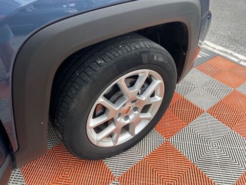 Renegade 1.5 TURBO T4 130 BVR7 e-Hybrid LIMITED 2023 occasion 81380 Lescure-d'Albigeois