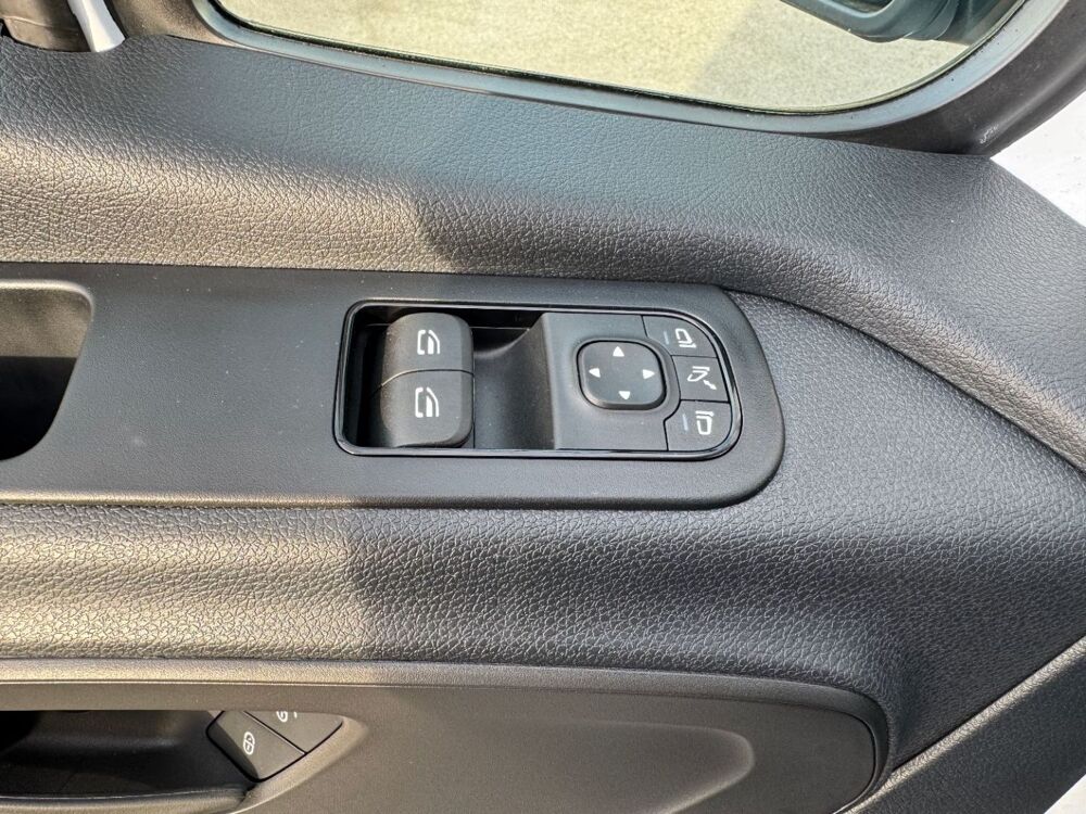 Sprinter 317 CDI 37 3.5T PRO 9G-TRONIC 2026 occasion 38150 Chanas