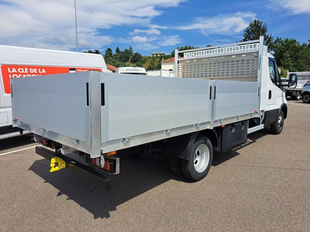 Daily 35C18 180CV 3L ALUMINIUM 3M80 2026 occasion 69780 Mions