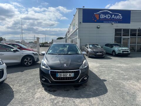 Peugeot 208 1.2 82ch BVM5 Allure 2016 occasion Biganos 33380