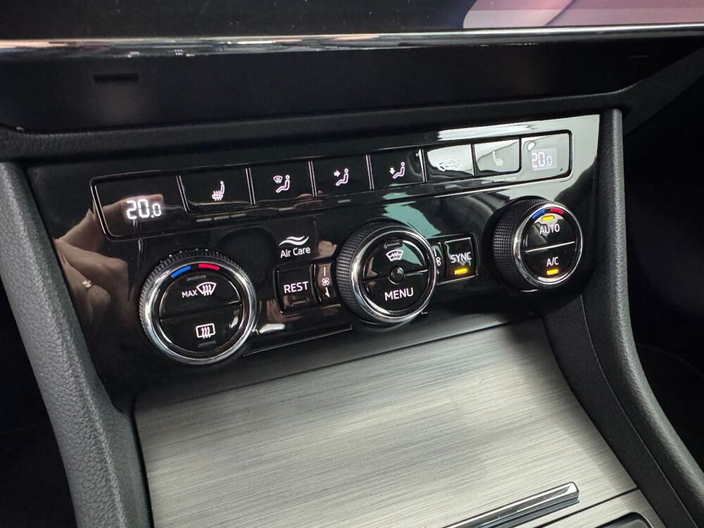 Superb Combi 2.0 TDI 150 Style DSG7 2022 occasion 69780 Mions