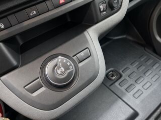 Proace Medium 2.0 120 D-4D BVA 2020 occasion 69780 Mions