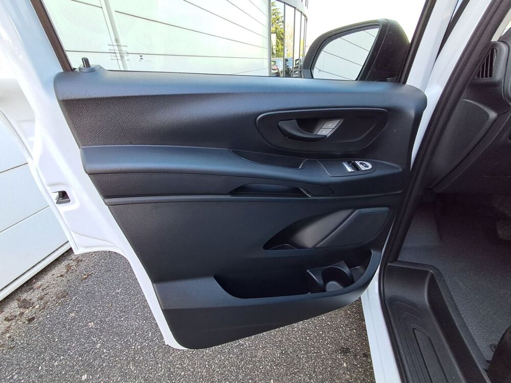 Vito 114 CDI LONG PRO 9G-TRONIC 2026 occasion 38150 Chanas