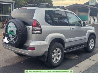 Land Cruiser KDJ125 3.0D-4D 166CH VX 3PTES BV6 2006 occasion 43290 Saint-Bonnet-le-Froid