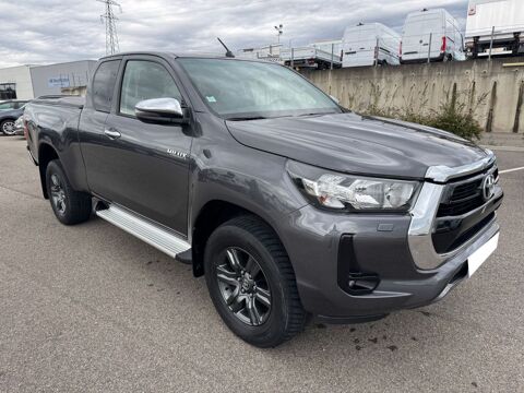 Toyota Hilux 2.4 D-4D X-TRA 150 Legende Benne 4WD 2021 occasion Chanas 38150