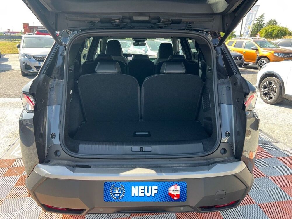 5008 Hybrid 145 e-DCS6 GT Pack 360&Acirc;&deg; Vision & Drive Assist Plus 2026 occasion 81380 Lescure-d'Albigeois