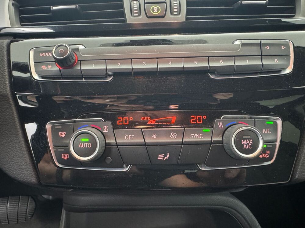 X1 sDrive 16d 116 Lounge BVA 2022 occasion 69780 Mions