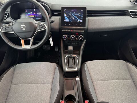 Clio V 1.6 E-Tech 145 Evolution 2024 occasion 38150 Chanas