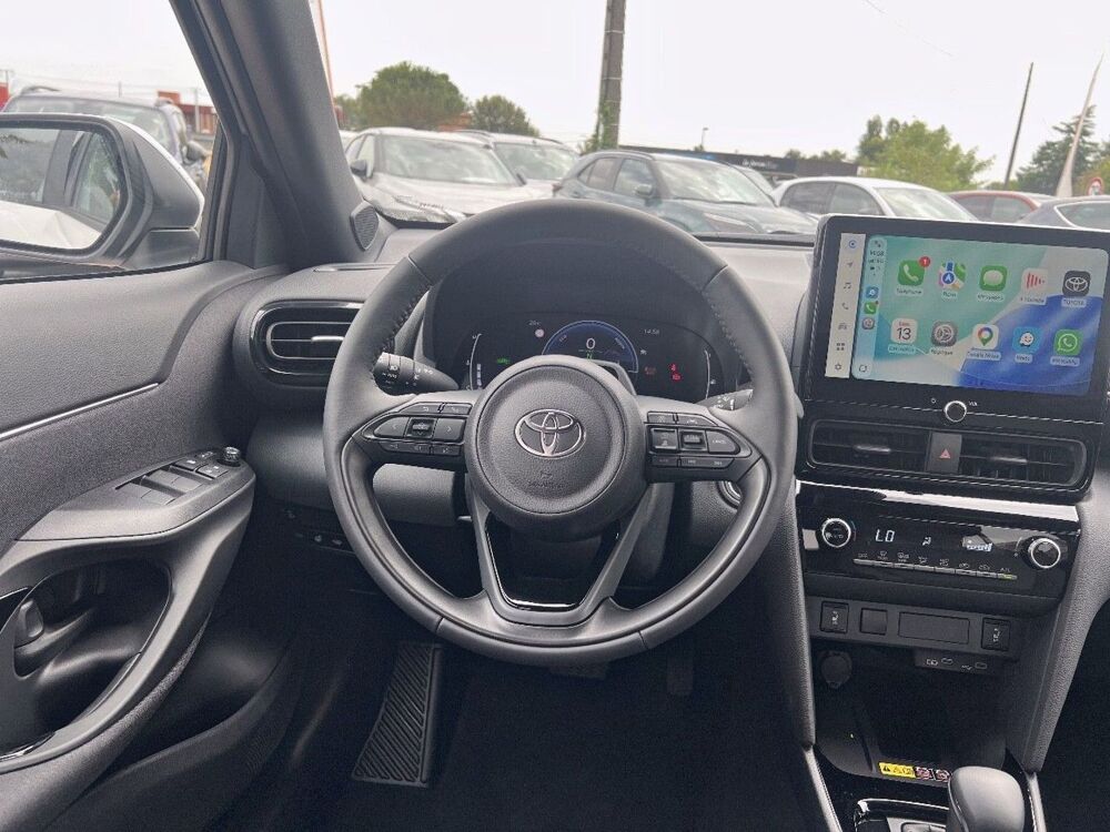 Yaris Cross 1.5 HYBRIDE 130 2WD DESIGN BUSINESS 2026 occasion 81380 Lescure-d'Albigeois