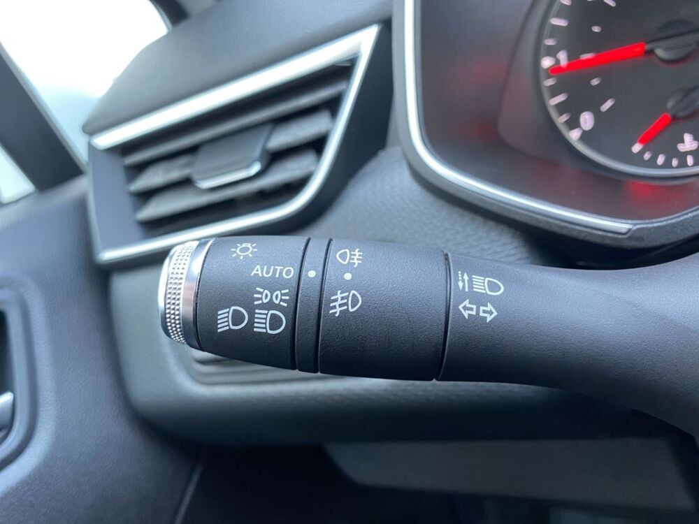 Clio V 1.5 Blue dCi 85 Air Nav 2021 occasion 38150 Chanas