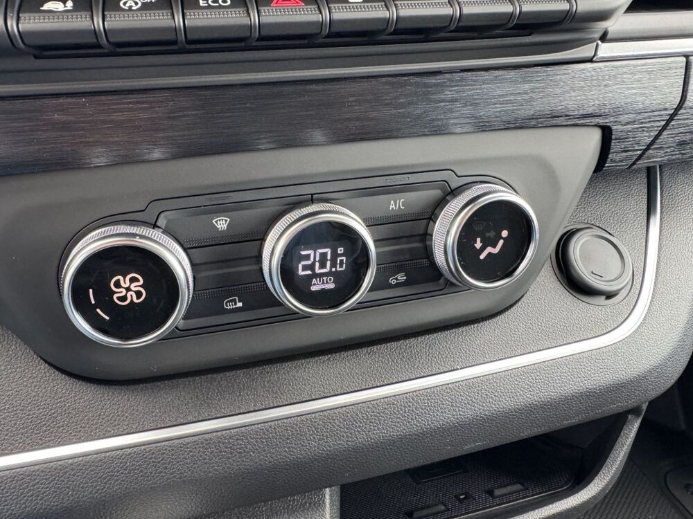 Trafic L2H1 3T BLUE DCI 170 BVA9 EXCLUSIVE 5PL 2026 occasion 69780 Mions