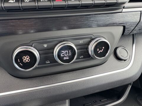 Trafic L2H1 3T BLUE DCI 170 BVA9 EXCLUSIVE 5PL 2026 occasion 69780 Mions